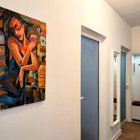 Seaside Luxury Апартамент